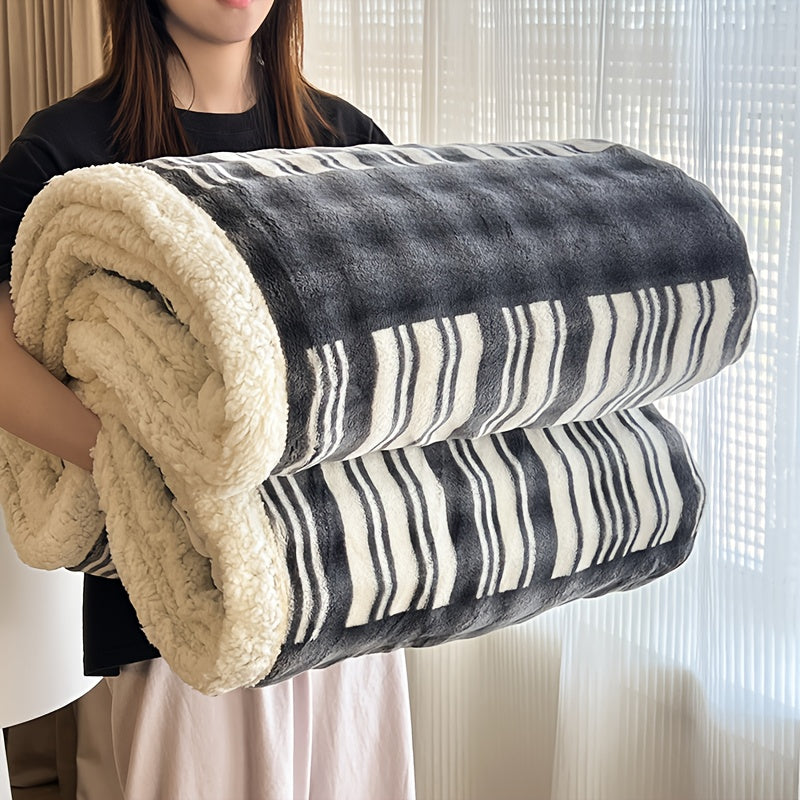 Heavyweight King Size Bed Blanket | Machine Washable, Gravity Blanket for Sofa Cover, Dormitory and Bedroom Cozy Bedding, Winter Living Room and Bedroom, DecorChristmas Gifts, Flannel Polyester