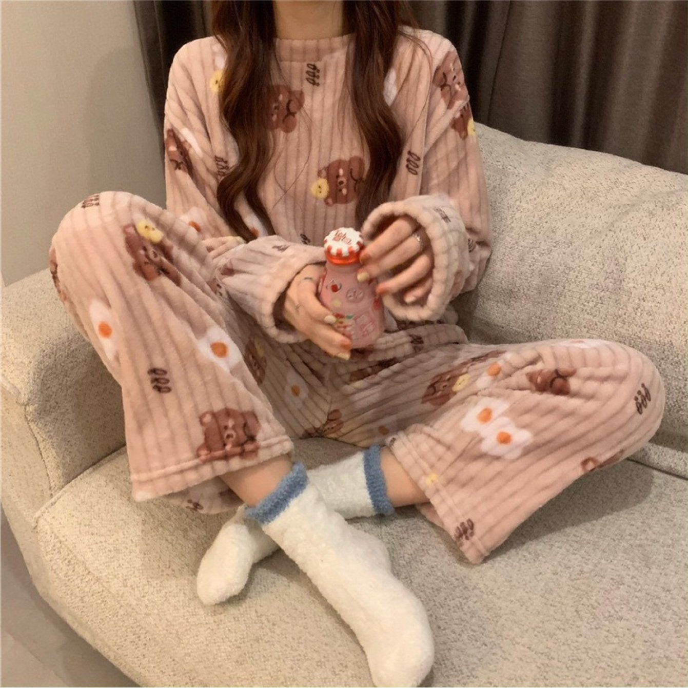 Peach Cute Bear Crescent Warm Pajamas Coral Fleece | 2026 New Autumn Winter Thickened Homewear Two-Piece Set, Crew Neck, Elegant Style