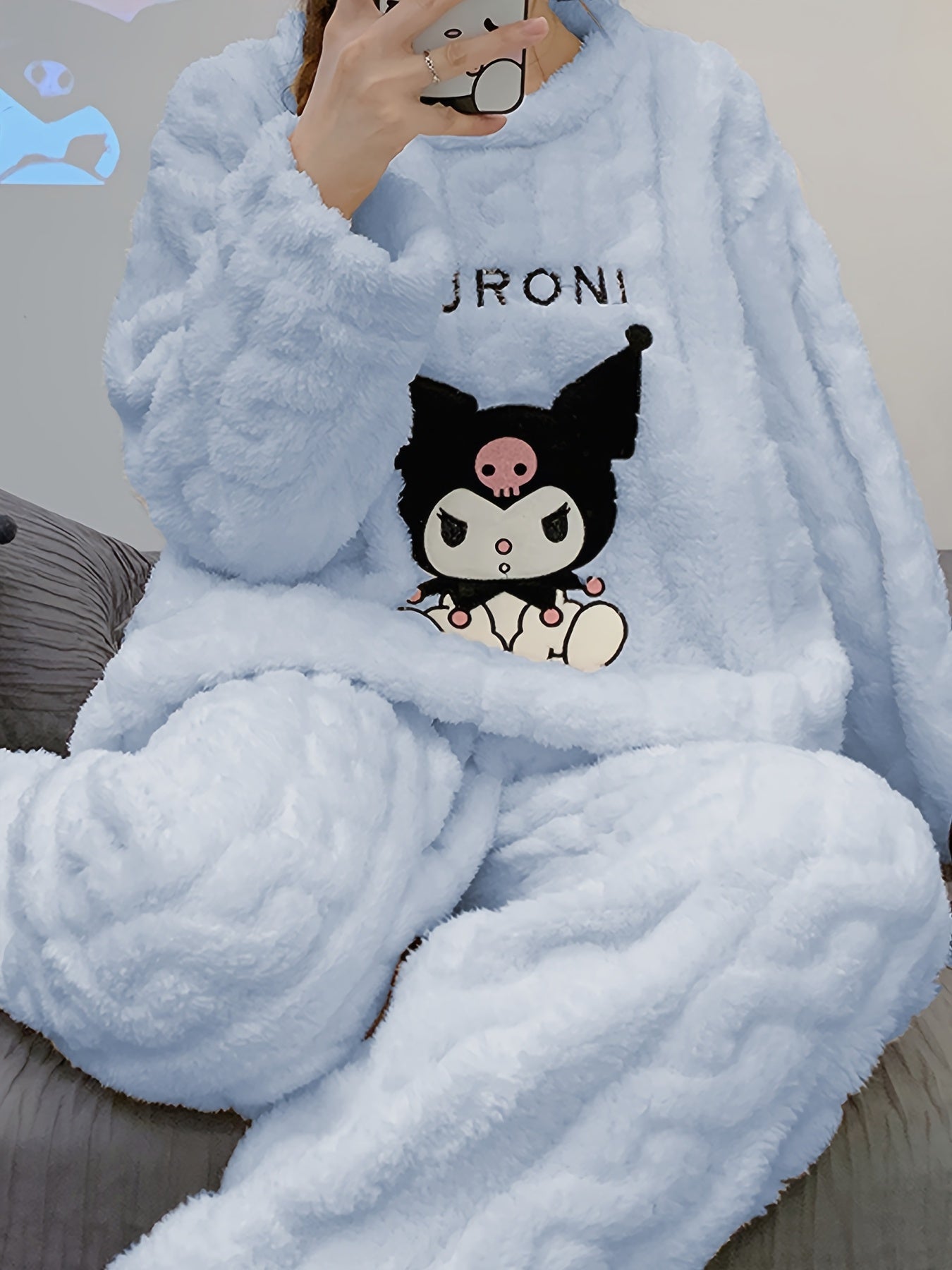 Sanrio Plus Size Fall And Winter Women'S Pajamas Featuring Adorable Kuromi Embroidery. This Cozy Homewear Set Includes Long Sleeves And Pants, Perfect for Different Occasions, Made from Warm And Soft Coral Fleece Jacquard