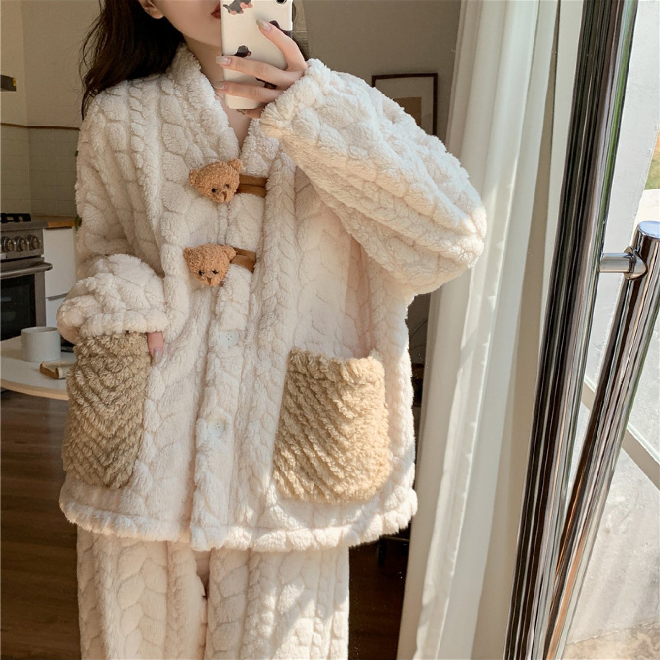 2025 Women'S Coral Fleece Pajamas, Suitable for Autumn And Winter, Thick And Lined with Fleece, Cozy Flannel, Milky White Winter Loungewear